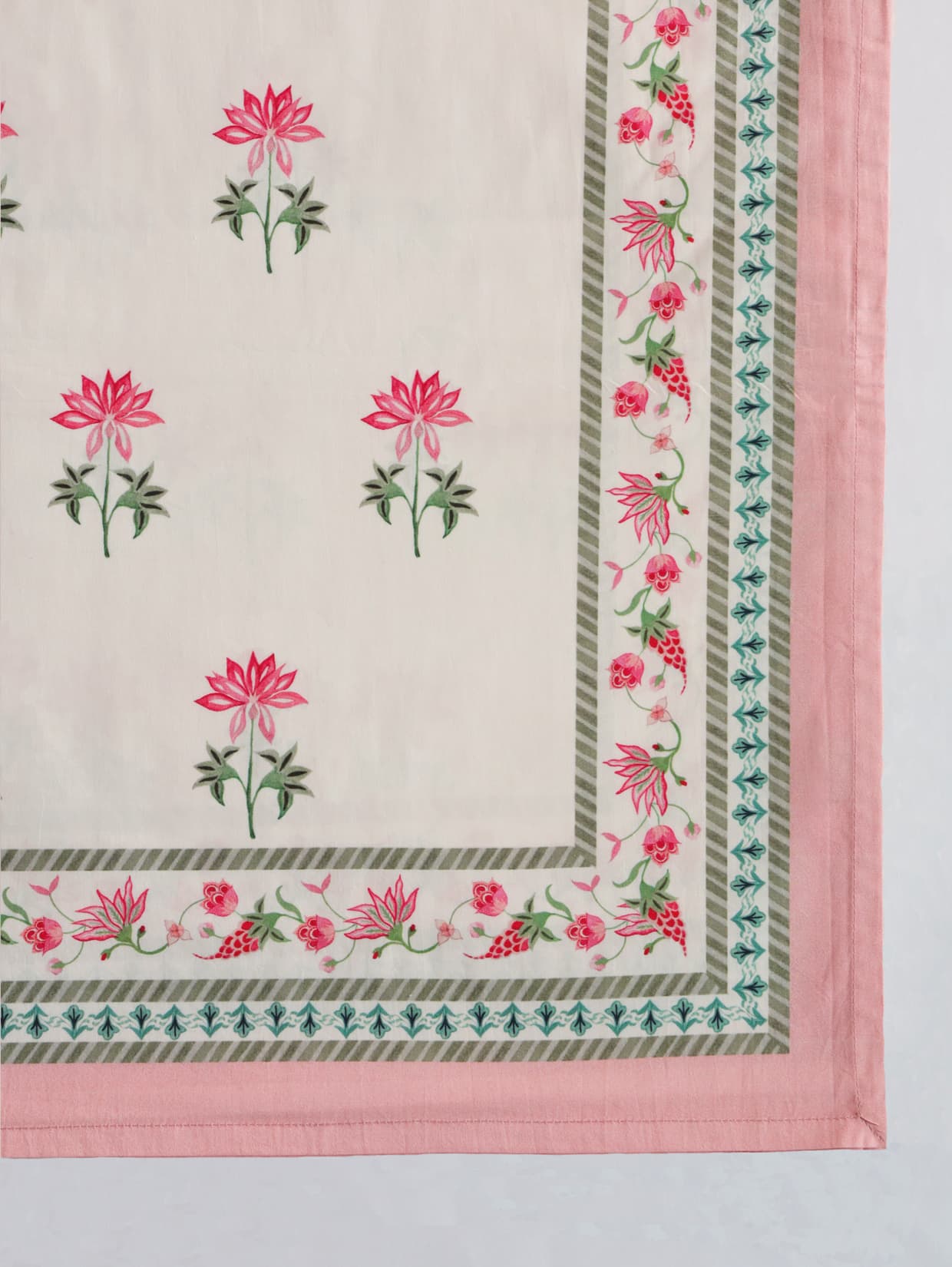 Zahra Percale Bedsheet